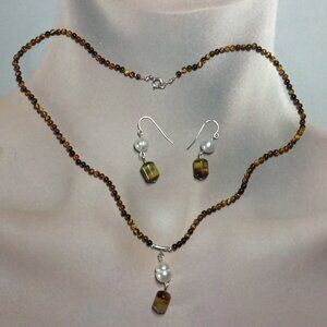 Set of Tiger-eye and Freshwater Pearls Earrings and Necklace.